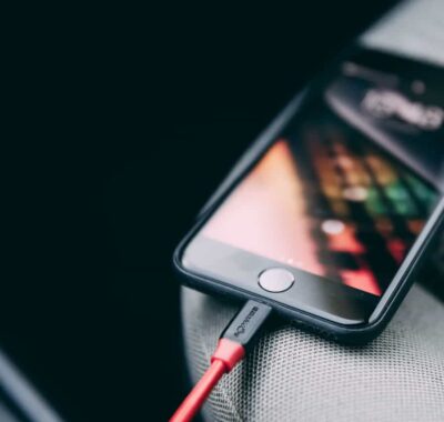 Michelle Keegan shows off her TINY waist in crop top she visits