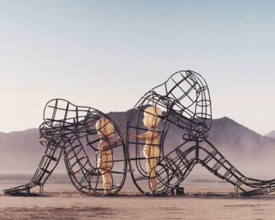 Marset’s piola pendant embodies movement and grace