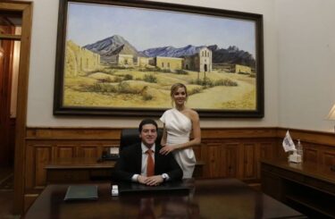 Samuel García toma protesta como gobernador de Nuevo León
