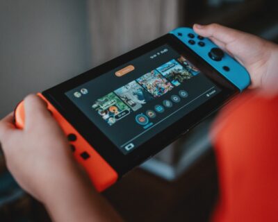 Nintendo te pide que no dejes caer tu Switch ni lo golpees con otros objetos